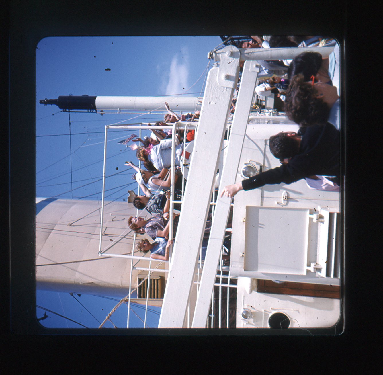 A04 B